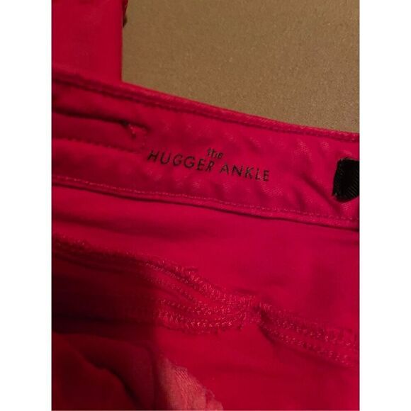 Liverpool Jeans Co High Rise Ankle Skinny Jeans in Cardinal Red. Size 6/28. - Picture 3 of 4